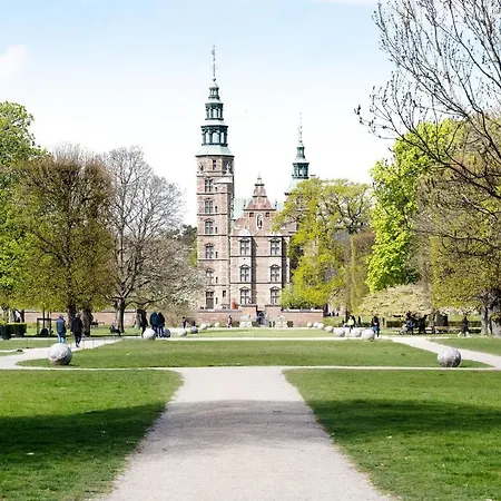 Aday - On Stroeget In Cph * Copenhague