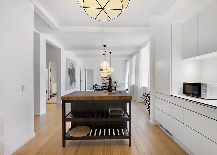 Aday - On Stroeget In Cph